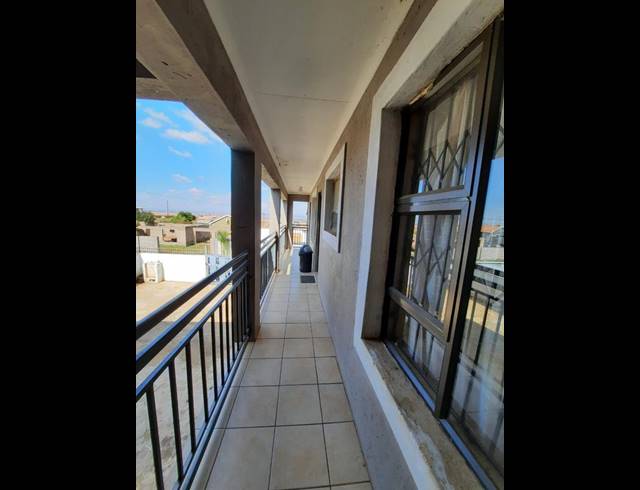 0 BEDROOM APARTMENT FOR SALE IN MOHLAKENG